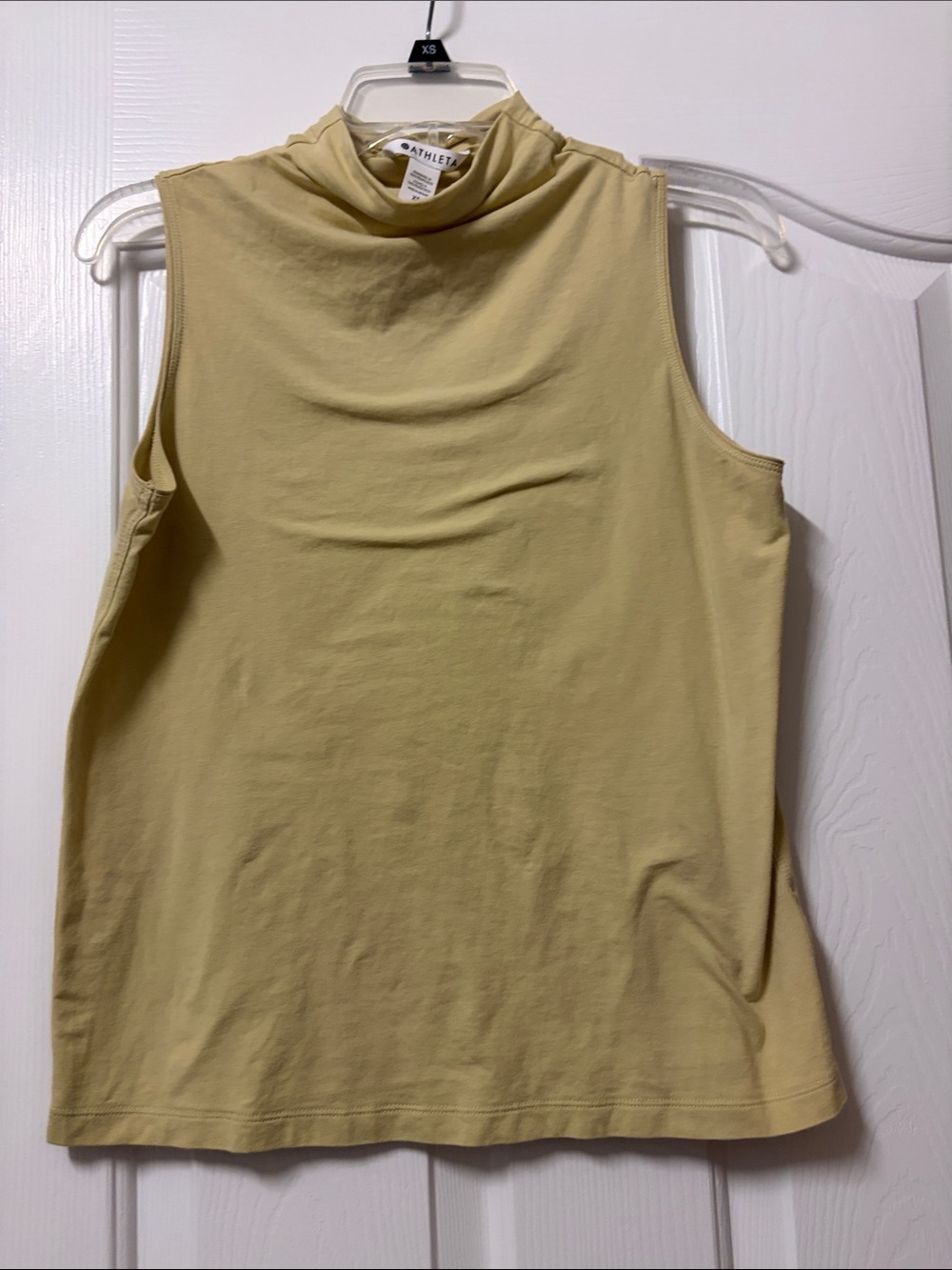 Athleta Mock Neck Sleeveless Tank Top in Light Yellow